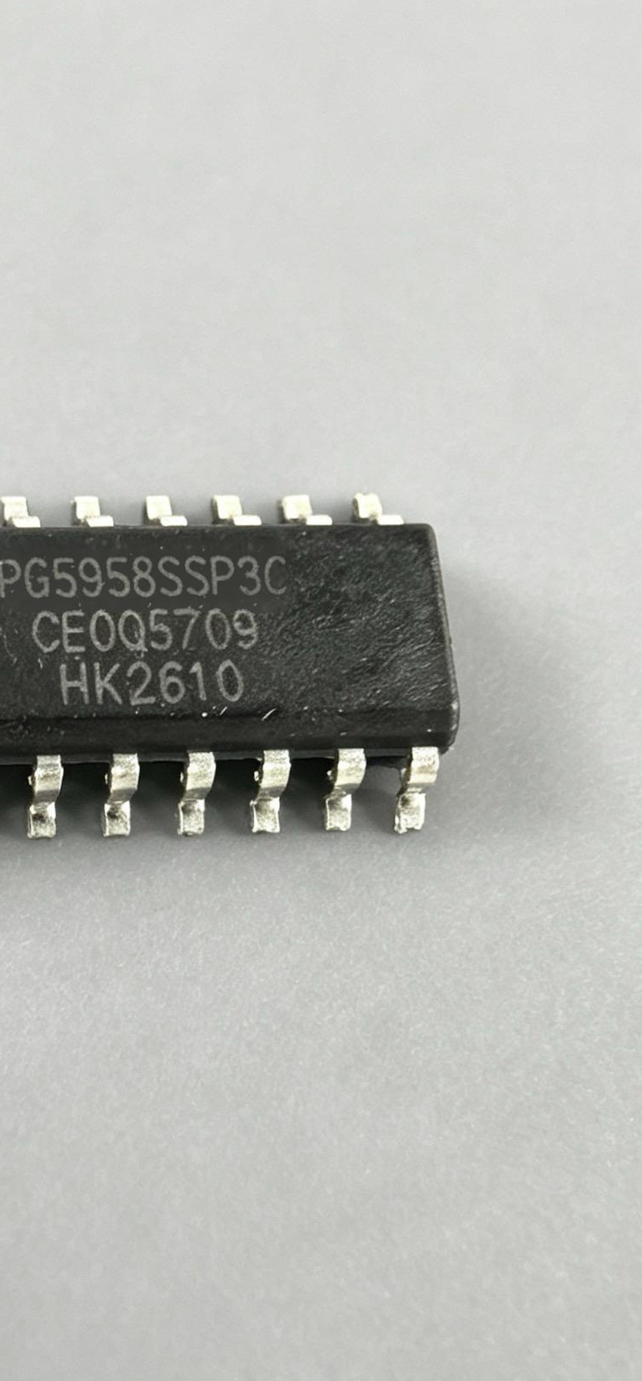 PG5968 common-cathode LED driver
